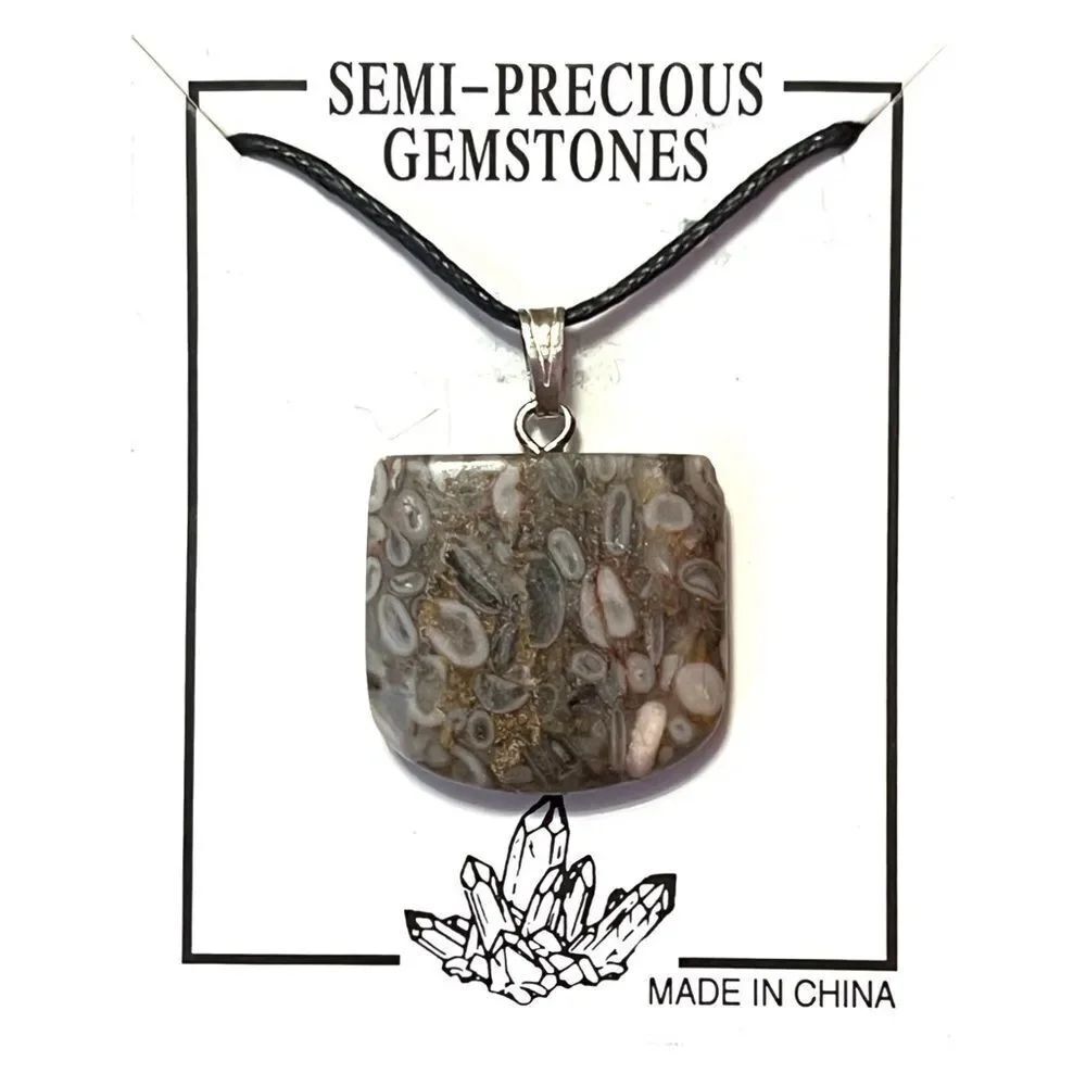 💎2/$30💎 Semi-Precious Fossil Agate Pendant Necklace